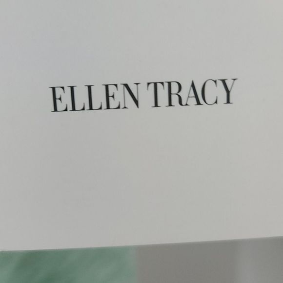 Ellen Tracy top - Picture 8 of 10